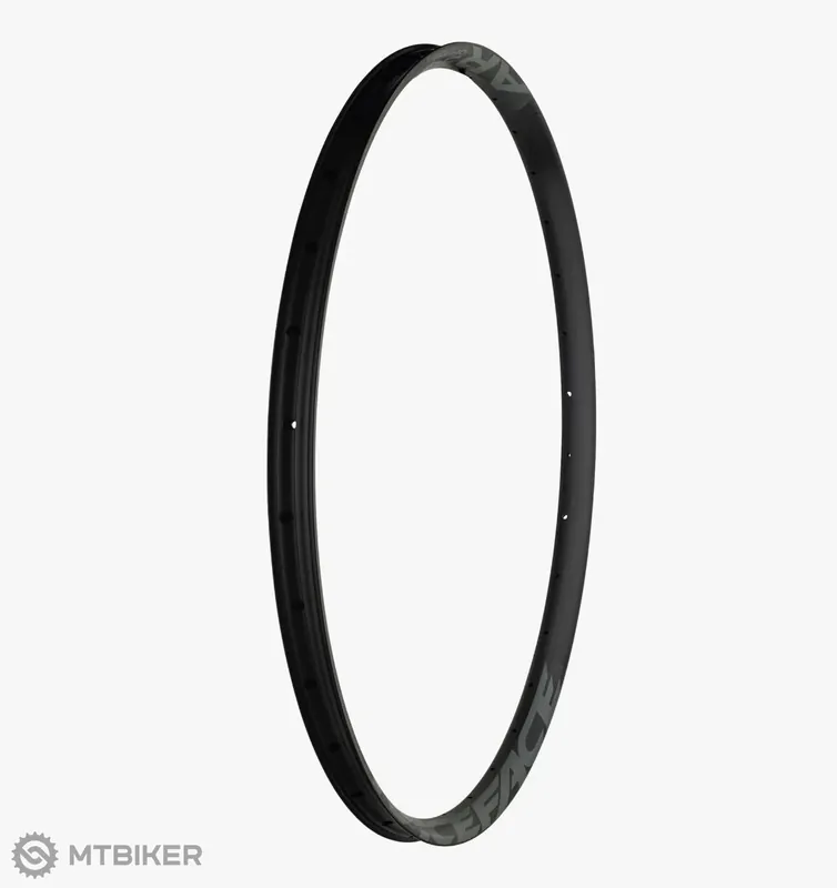 Race Face AR 30 Offset 29" ráfek, 28 děr Omezená Nabídka