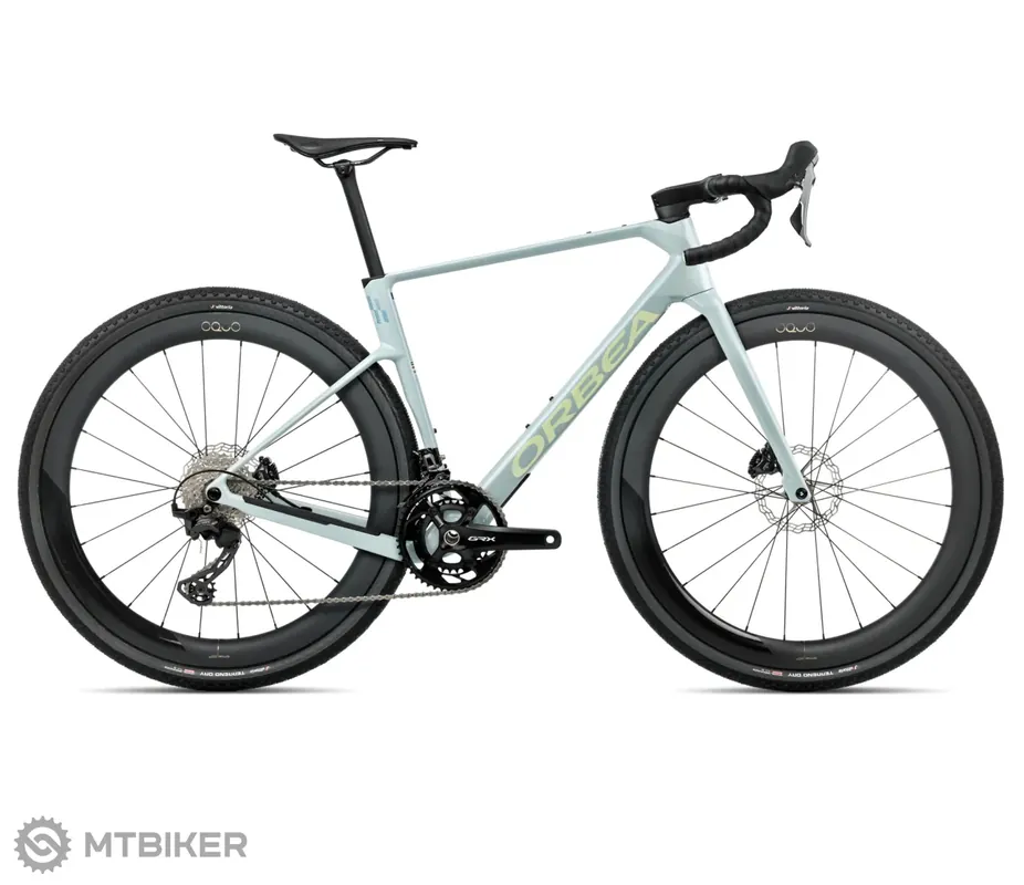 Cenově Výhodný Orbea TERRA RACE M20LTD 28 kolo, světle modrá/žlutá