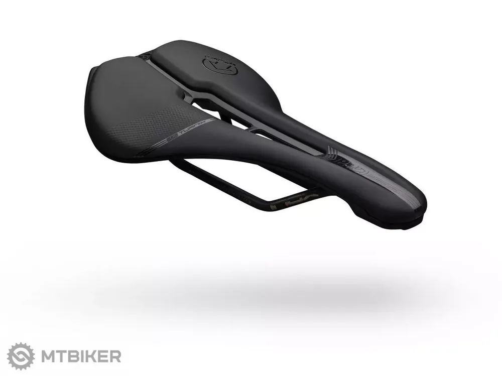 PRO Turnix Performance AF sedlo, 132 mm Omezená Nabídka
