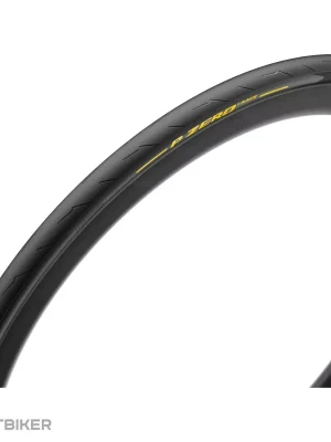 Značkový Pirelli P ZERO™ Race 700x28C SmartEVO TechBelt plášť, kevlar, žluté nápisy