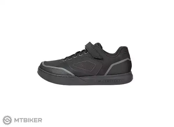 Endura Hummvee Clipless tretry, černá Odeslání Ihned