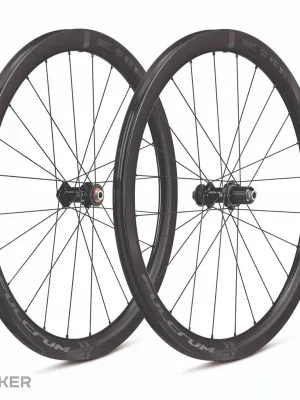 Oblíbený Fulcrum Wind 42 DB 28" sada kol, plášť, kotoučová, pevná osa, karbon