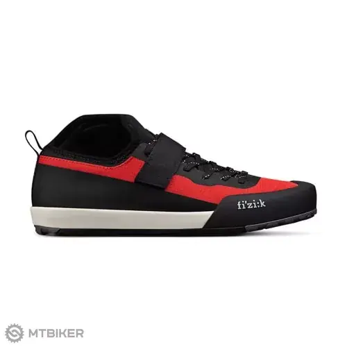 fizik Gravita Tensor Flat tretry, červená/černá Tovární Cena