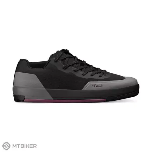 fizik Gravita Versor tretry, black/purple Ověřený