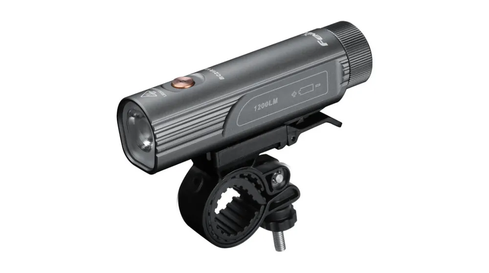 Časově Omezené Nabíjecí cyklosvítilna Fenix BC21R V3.0