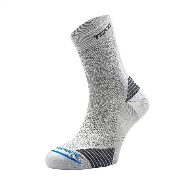 Časově Omezené TEKO Lehké běžecké ponožky eco RUN 2.0 SHORT CREW, bílé