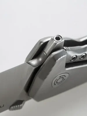 Sezónní Sleva Lionsteel Velmi robustní kapesní nůž s čepelí M390 TRE GY