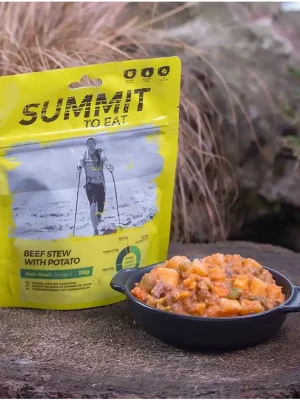 Summit To Eat Dušené hovězí ve vlastní šťávě s bramborem 1 porce Značkový