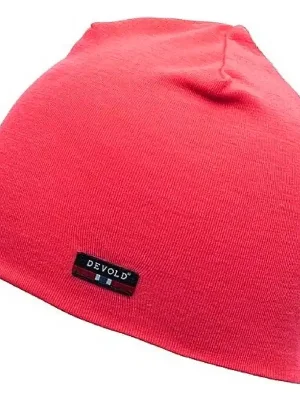 čepice DEVOLD HIKING Merino Beanie Poppy Nová Kolekce