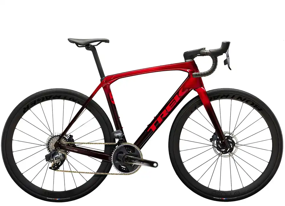 Originální Trek Domane SLR 7 eTap Gen 4 47 červená