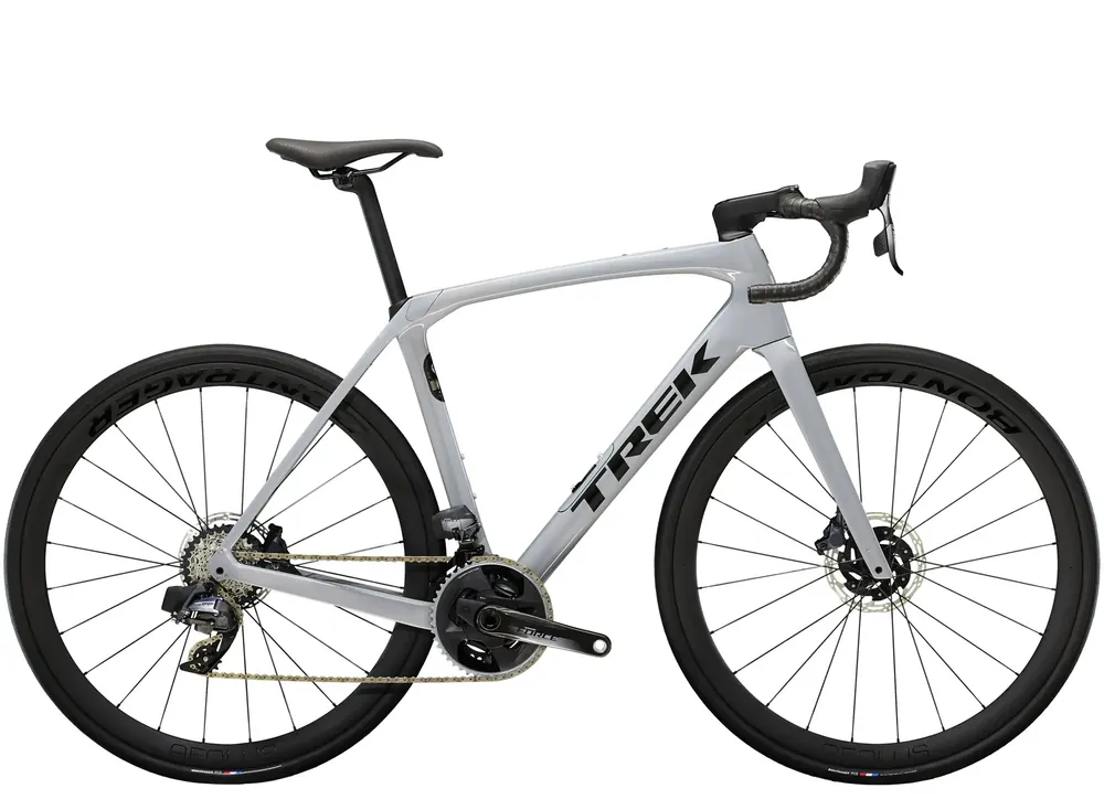 Trek Domane SL 7 eTap Gen 4 47 šedá Cenově Výhodný
