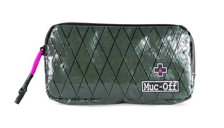 Muc-Off Rainproof Essentials Case zelená Ihned K Objednání