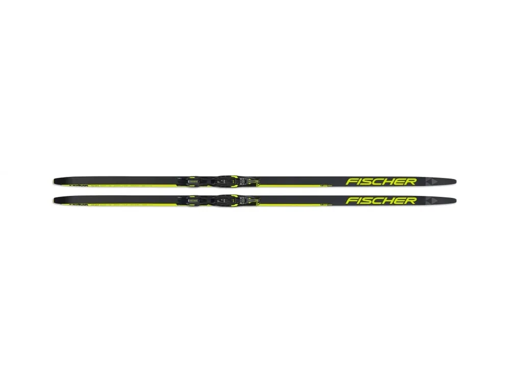 Must-Have Běžecké lyže Fischer TWIN SKIN CARBON JR + RACE JR CLASSIC IFP